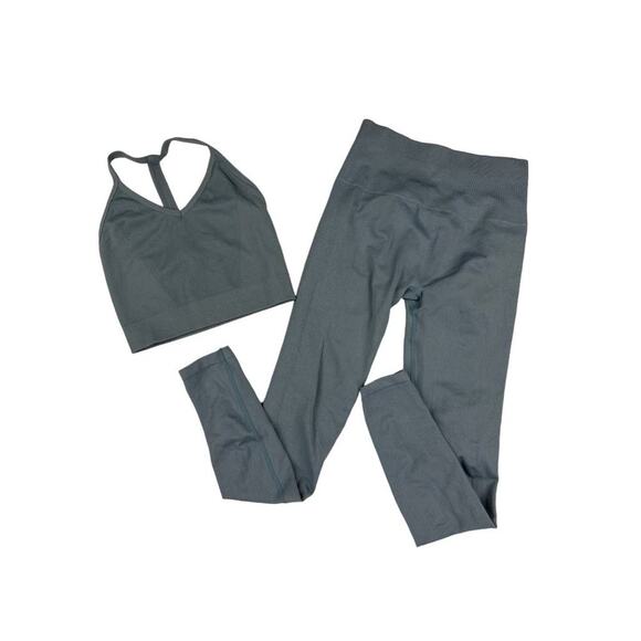 Spiritual Gangster - Razorback Tank and Legging Set in Gray